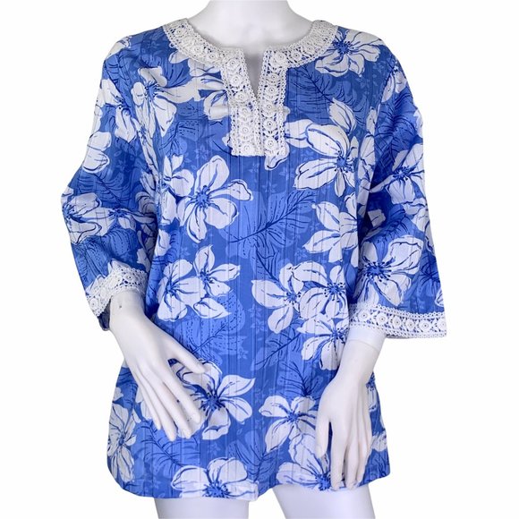 Rebecca Malone Blue Floral Embroidered Split Neck 3/4 Bell Sleeve Top EUC Size L - Picture 1 of 6